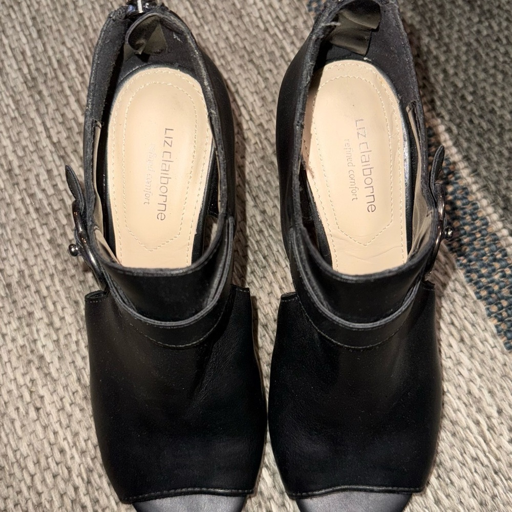 Liz Claiborne Women's Black Shoes